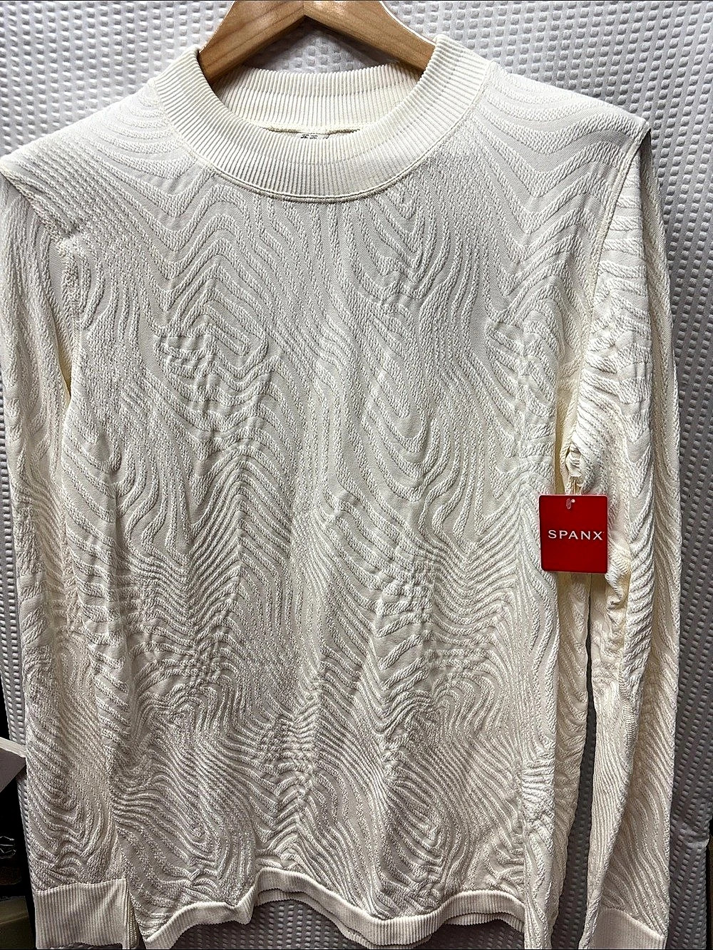 SPANX Textured Long Sleeve Top in White XL NWT